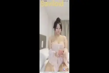Dokumentasi Gadis Cantik Live Kasur Threesome