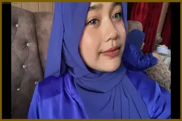 Mutia Cewek 18+ Jilbab Yang Sudah Jago Colmek Brutal